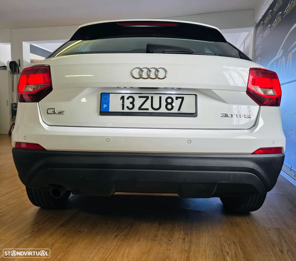 Audi Q2 30 TFSI Design - 13