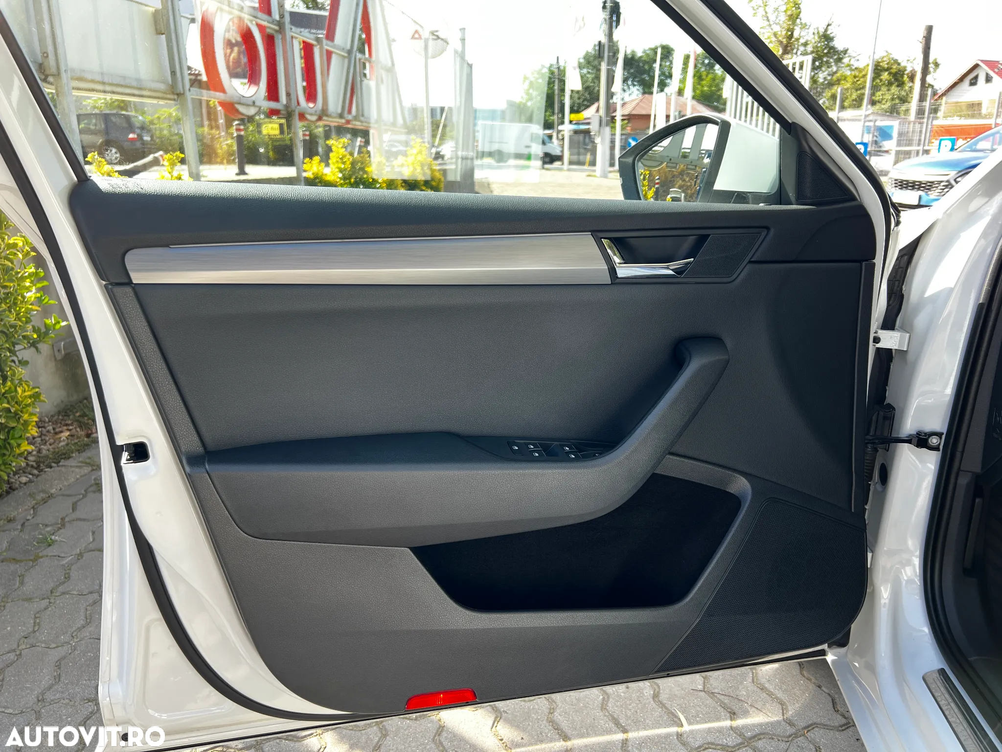 Skoda Superb 1.4 TSI ACT DSG Style - 33