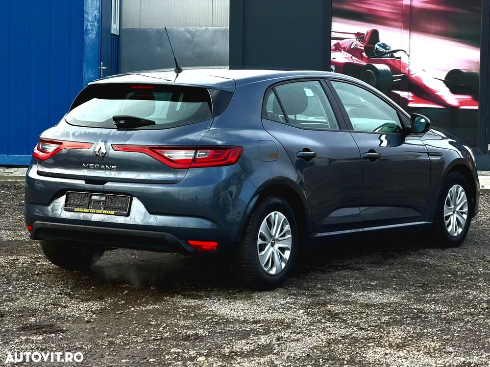 Renault Megane ENERGY TCe 100 LIFE - 2