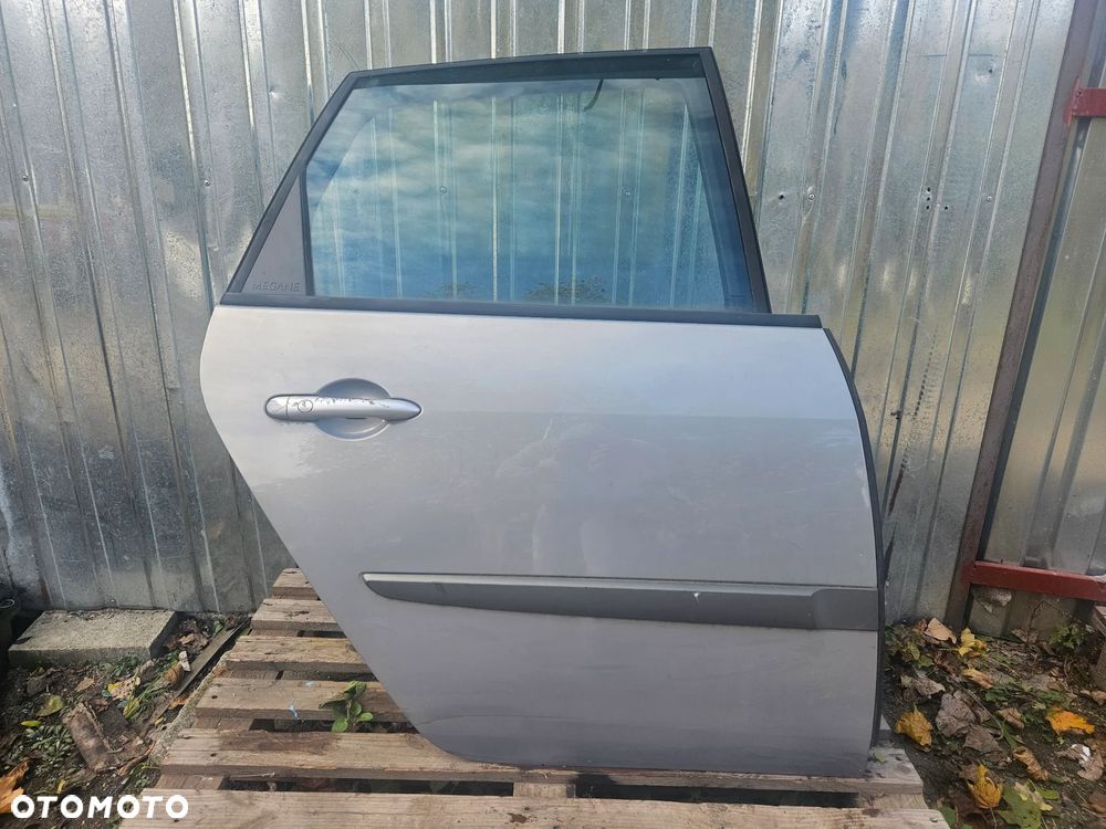 Drzwi tylne prawe Renault scenic 2 TEA19 (BDB) - 1