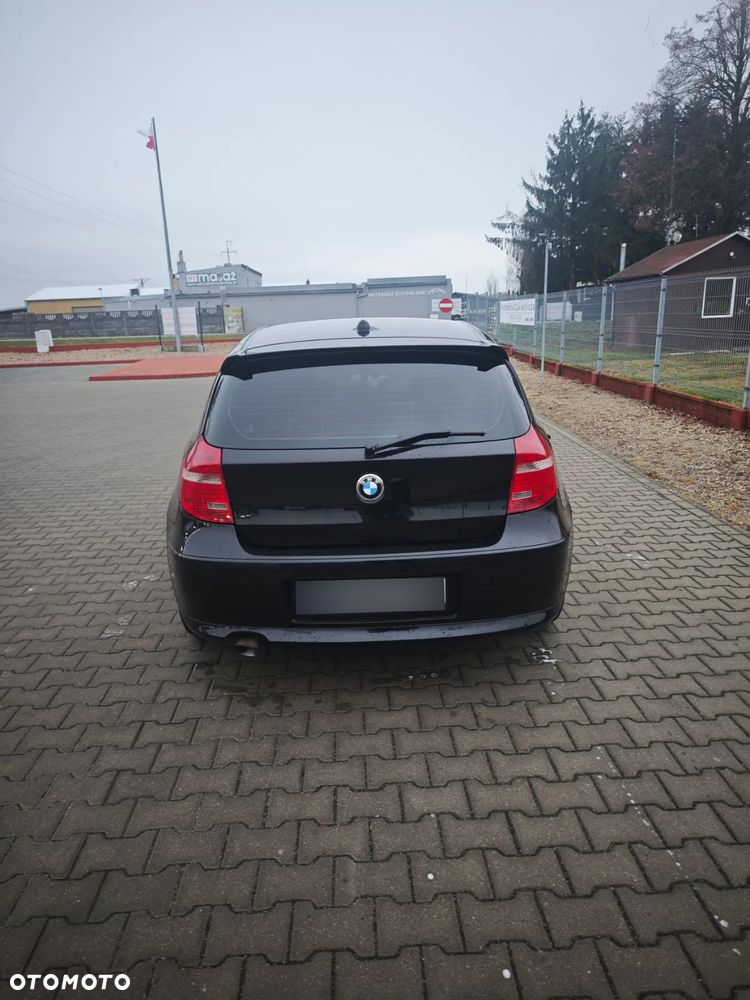 BMW Seria 1 118d - 6