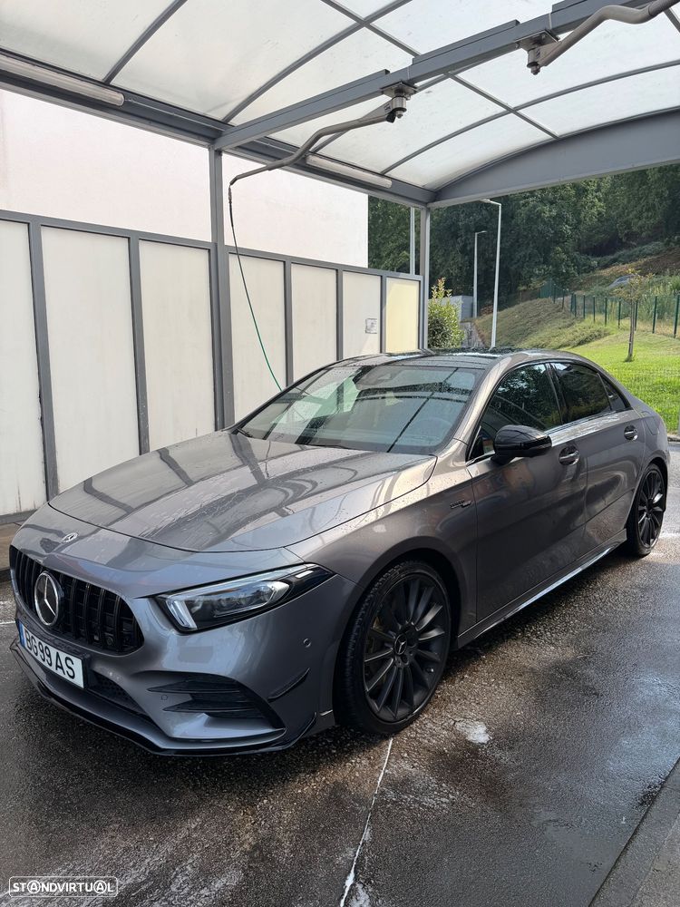 Mercedes-Benz A 35 AMG 4Matic - 2