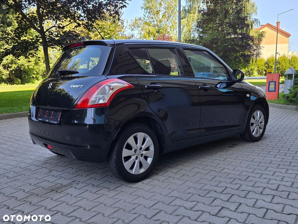 Suzuki Swift 1.2 X-TRA - 2