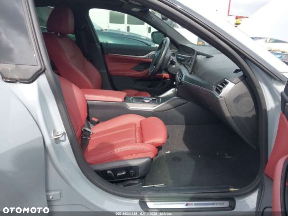 BMW i4 - 7