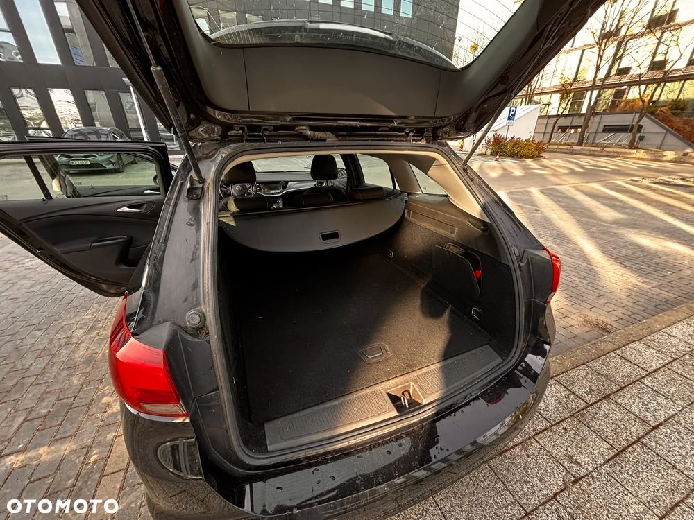 Opel Astra 1.4 T Enjoy - 6