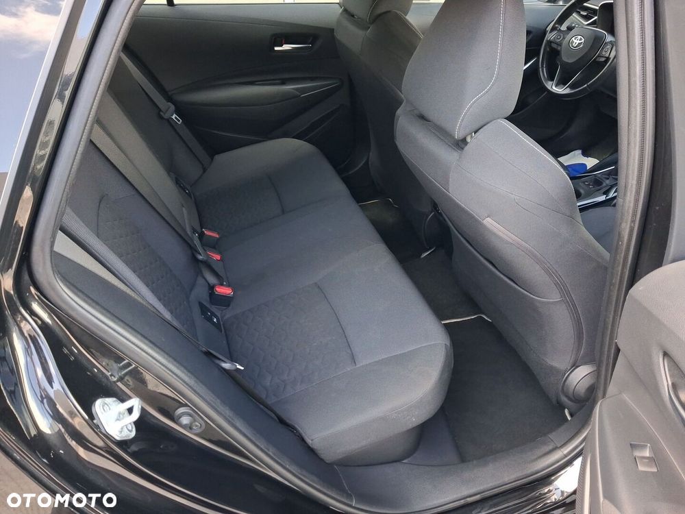 Toyota Corolla 2.0 Hybrid Comfort - 13