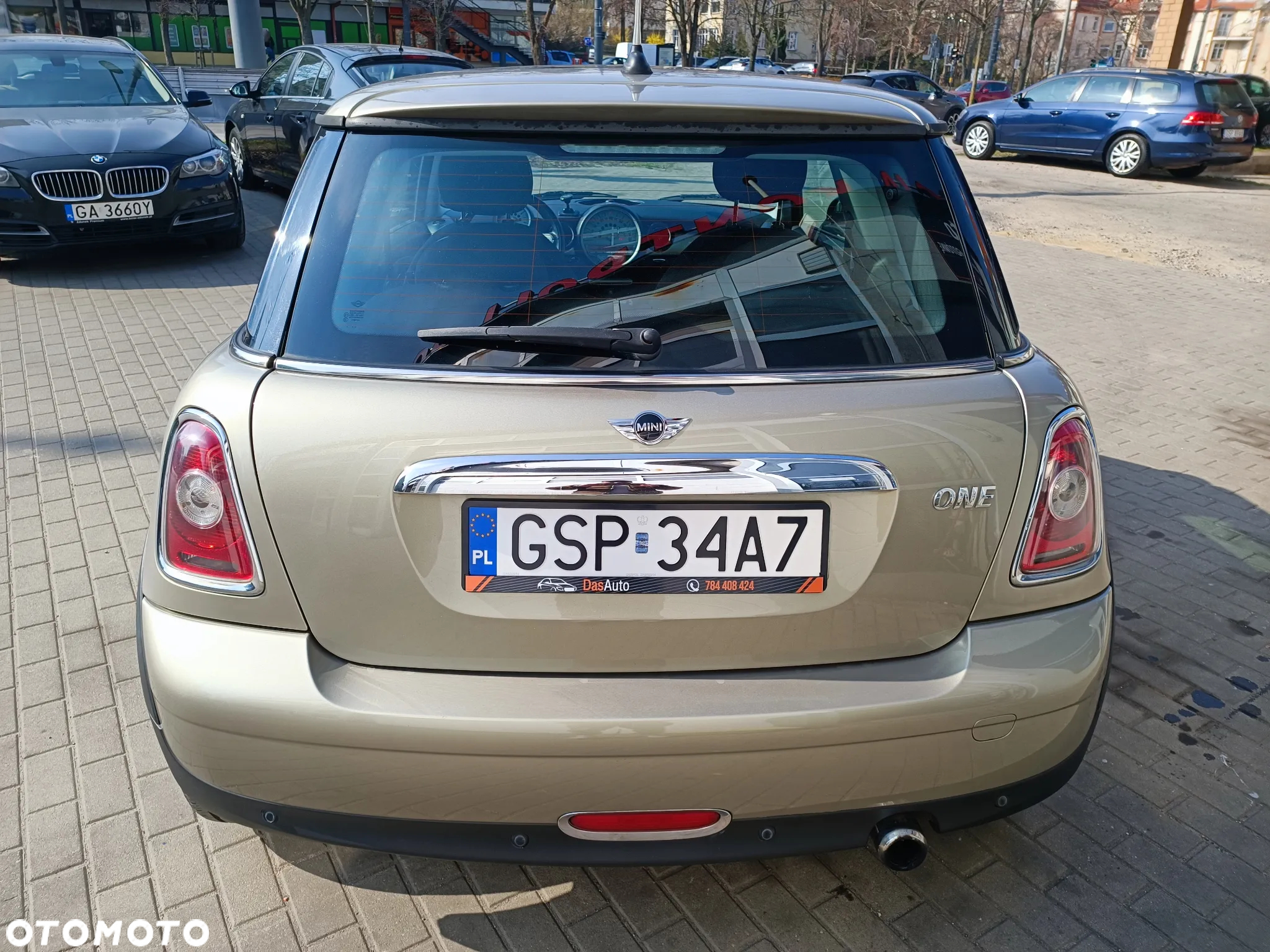 MINI ONE Standard - 6