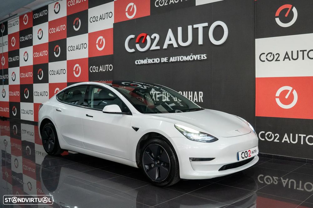 Tesla Model 3 Long Range Tração Traseira - 1