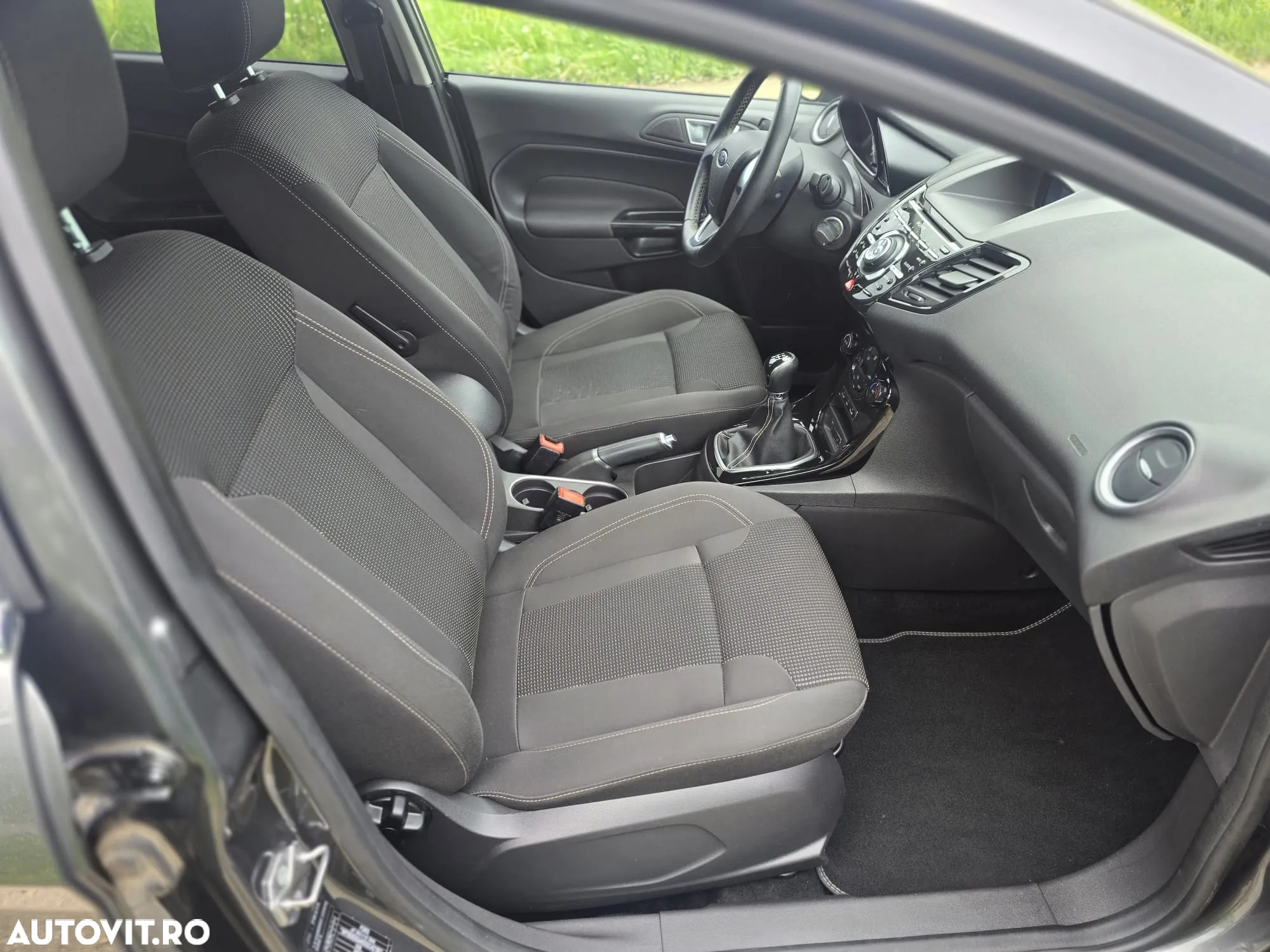 Ford Fiesta 1.0 EcoBoost S&S TITANIUM X - 20