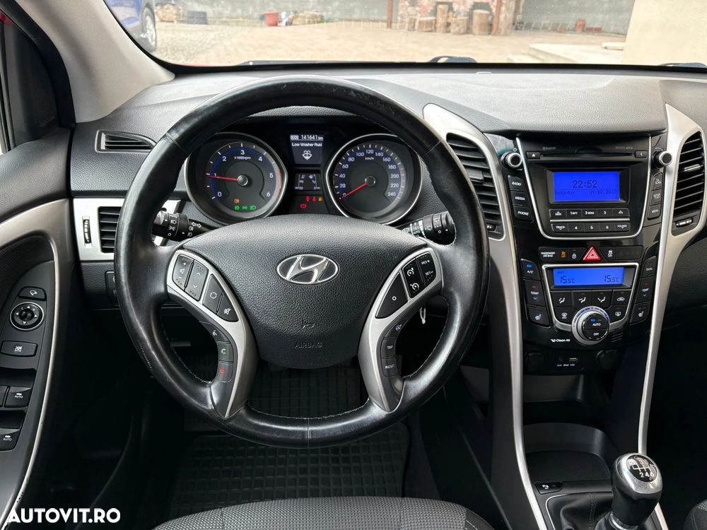 Hyundai i30 1.4 CRDi Advantage - 6