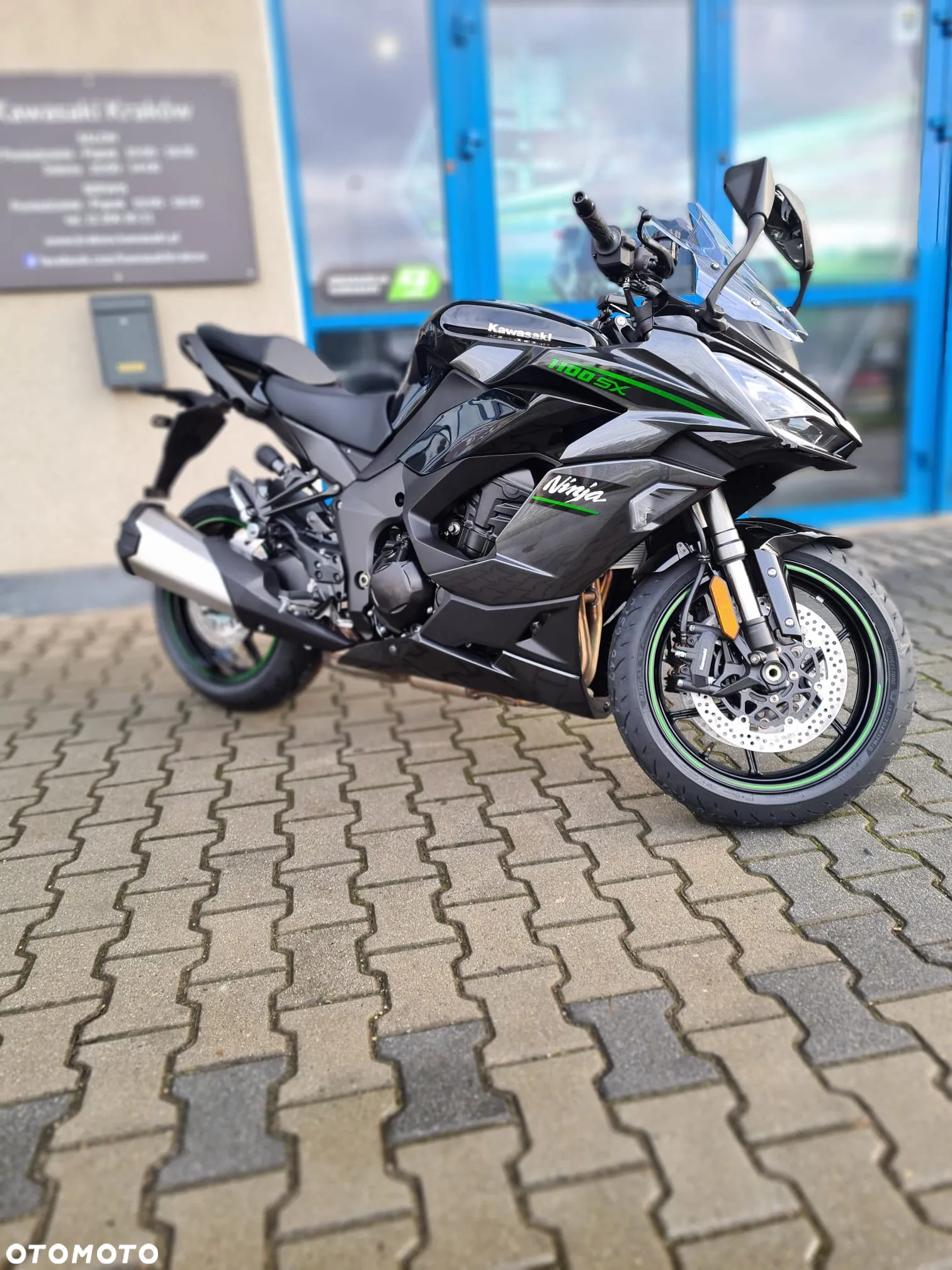 Kawasaki Ninja 1000 SX - 3
