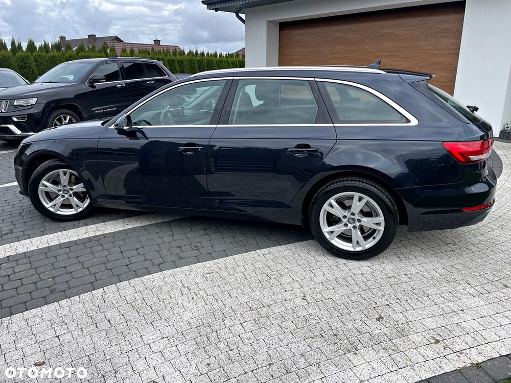 Audi A4 Avant 2.0 TDI ultra sport - 11