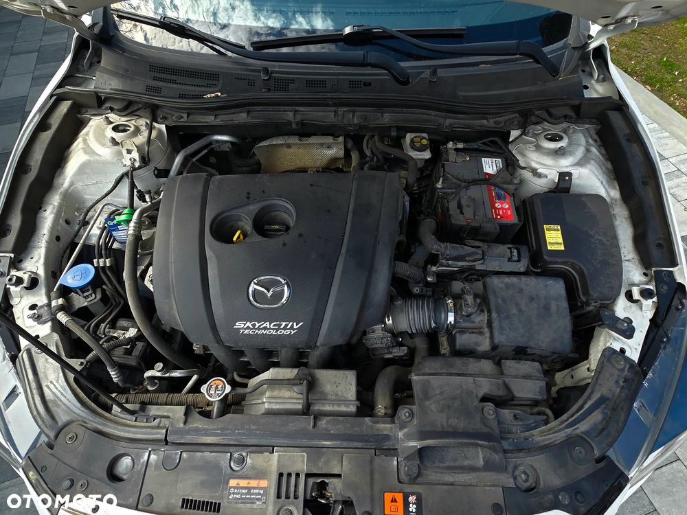 Mazda 3 2.0 Skyenergy EU6 - 13