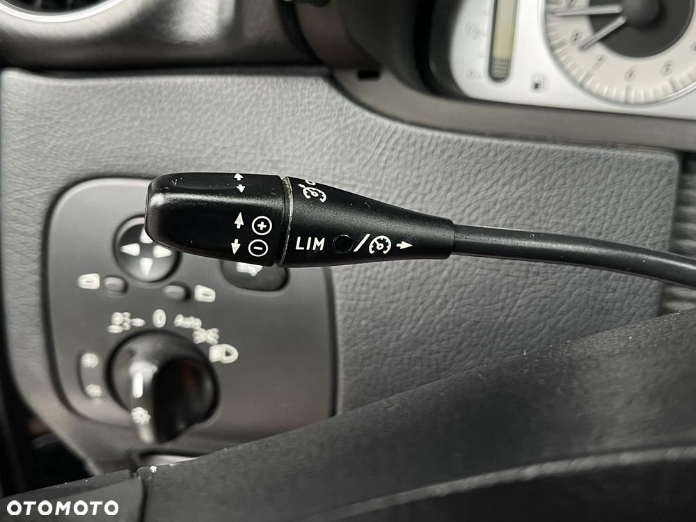 Mercedes-Benz CLK 200 Kompressor Avantgarde - 37