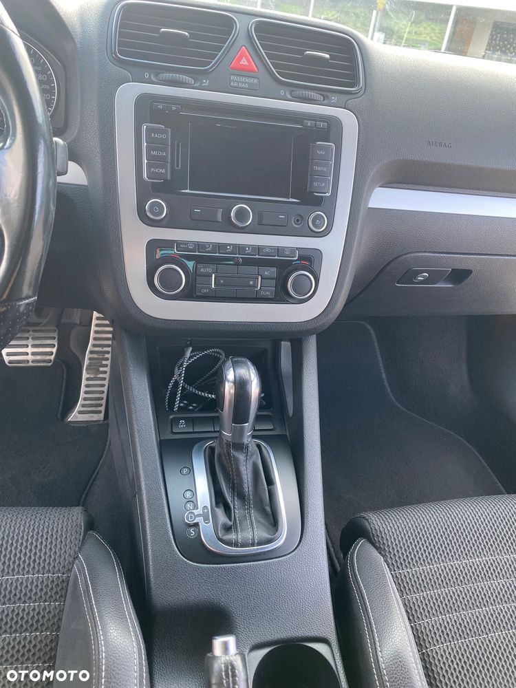 Volkswagen Scirocco 1.4 TSI DSG - 24