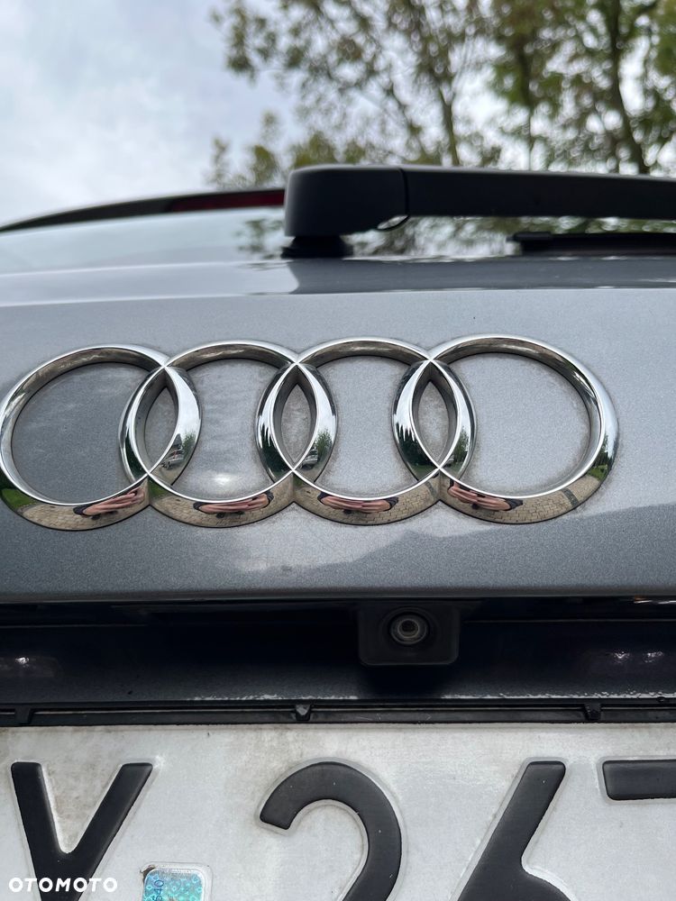 Audi A4 Avant 2.0 TDI Quattro S tronic - 10