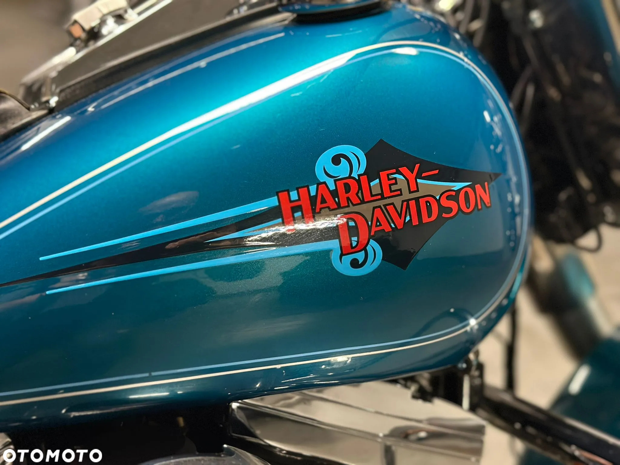 Harley-Davidson Softail Heritage Classic - 12