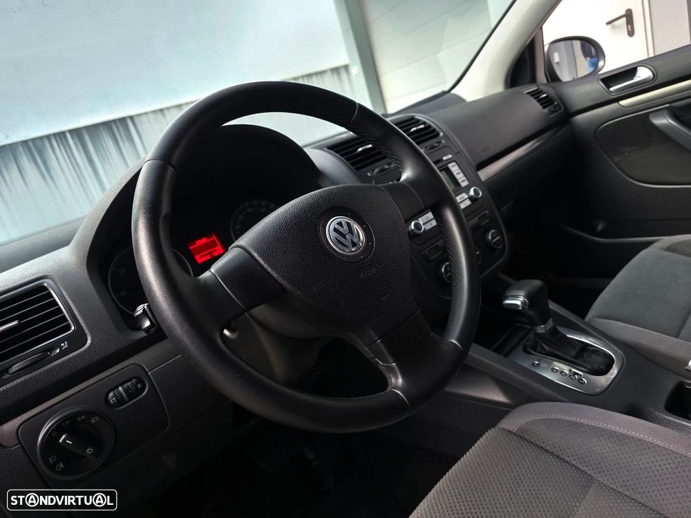 VW Golf 1.9 TDi GT Sport DSG - 43
