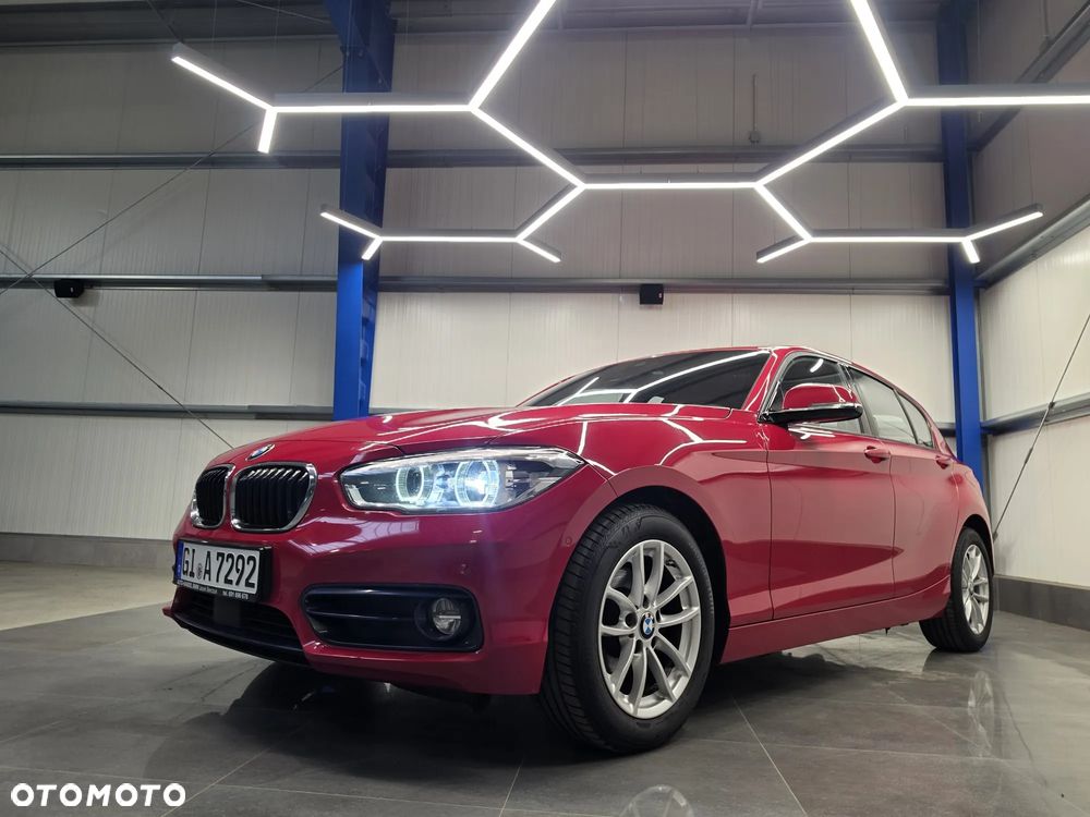 BMW Seria 1 116d Sport Line - 2