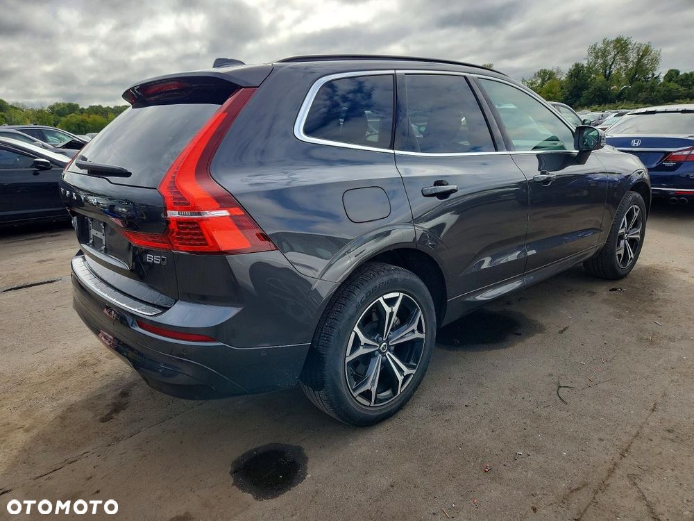 Volvo XC 60 B5 B Geartronic Momentum Pro - 4