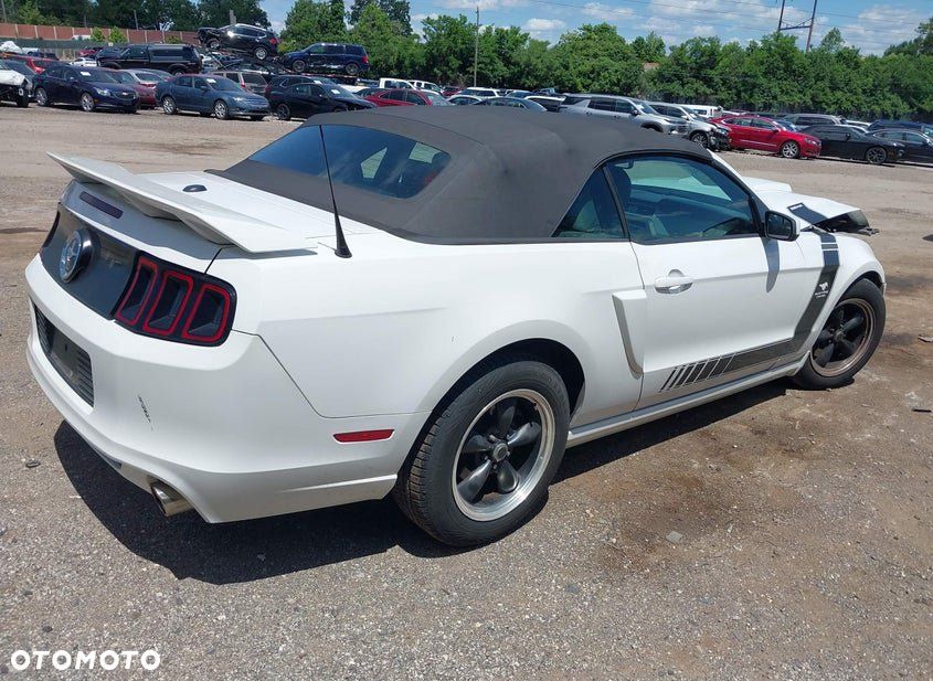 Ford Mustang 3.7 V6 - 1