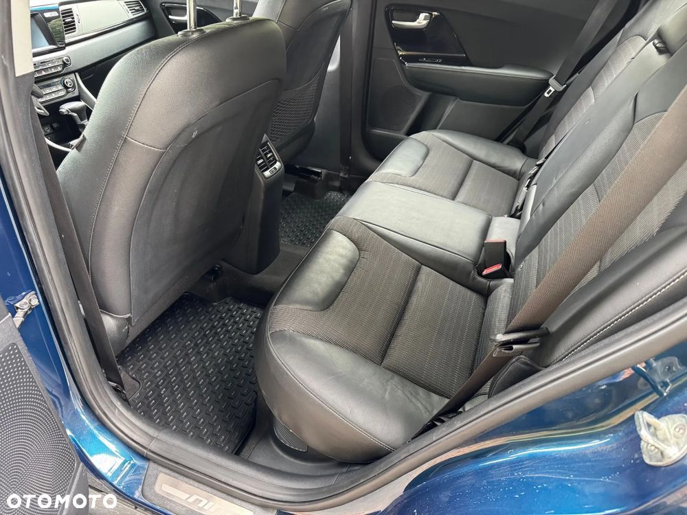Kia Niro - 17
