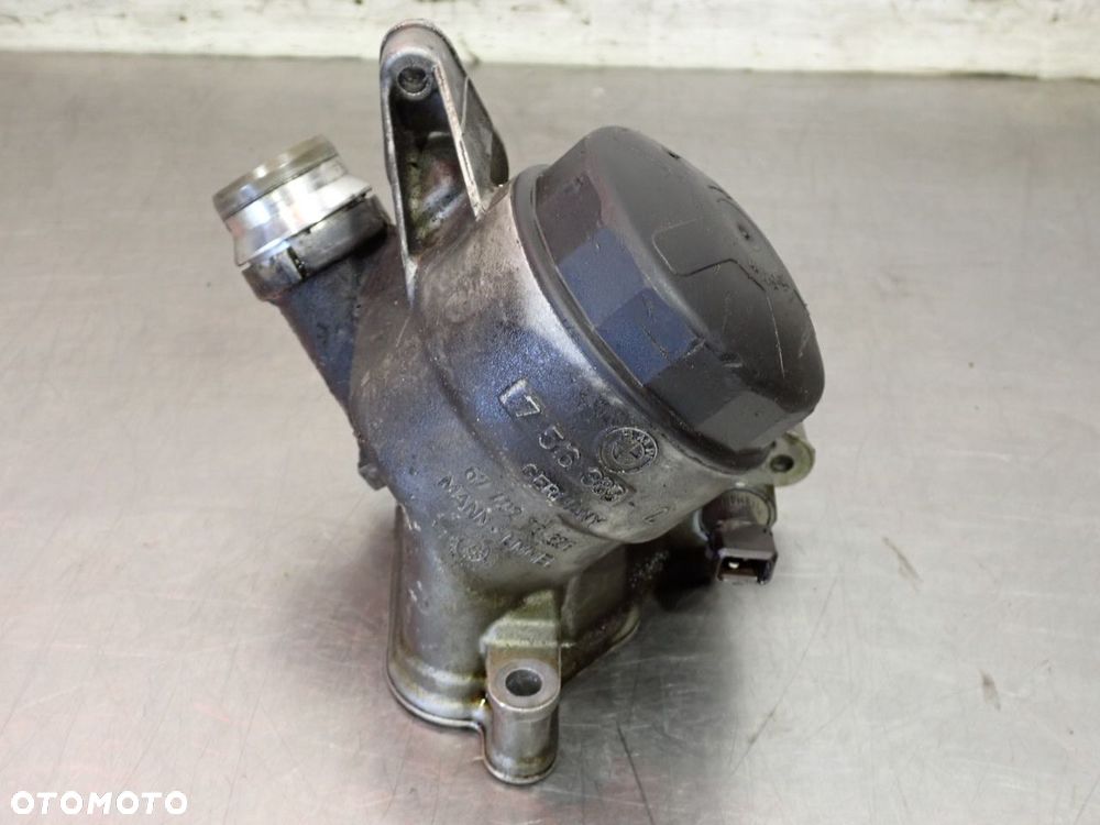 PODSTAWA FILTRA OLEJU BMW E60 7516383 - 3