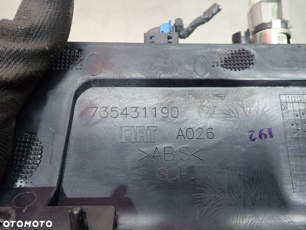 GNIAZDO ZAPALNICZKI/WINDOWS FIAT BRAVO II 735431190 - 7