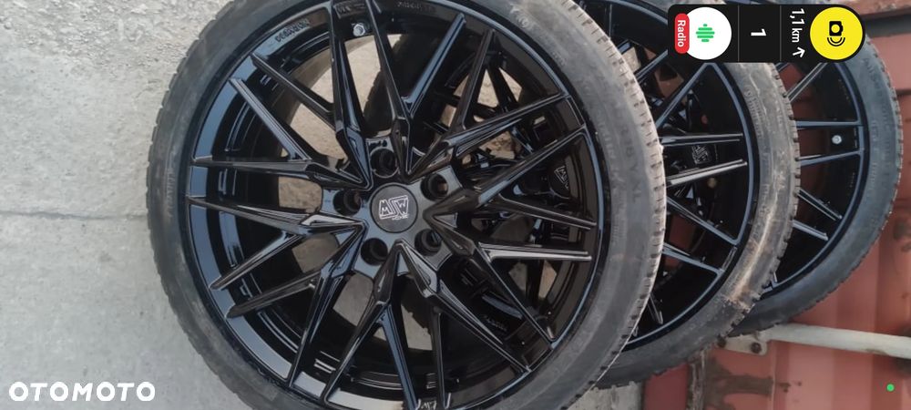 Mercedes-Benz CLA 250 4Matic 7G-DCT - 22