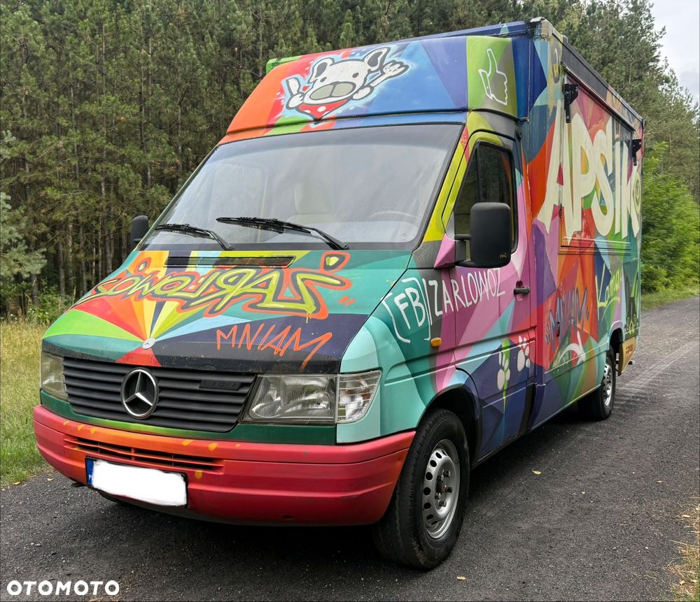 Mercedes-Benz Sprinter - 1