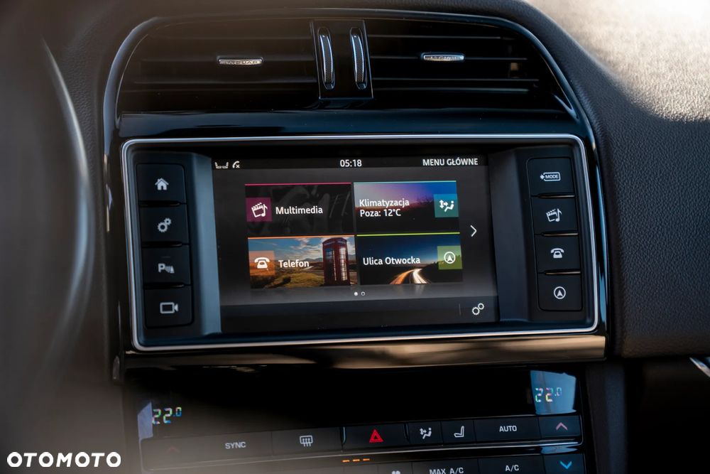 Jaguar F-Pace 30d AWD 300 Sport - 16