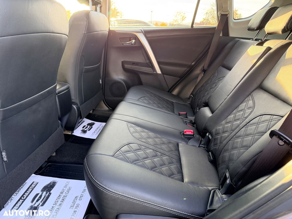 Toyota RAV4 2.0 D-4D 4x4 Edition - 13