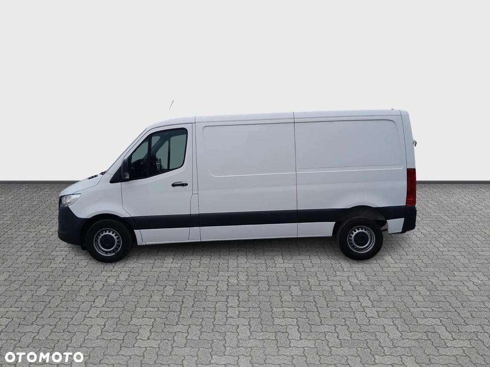 Mercedes-Benz Sprinter - 3