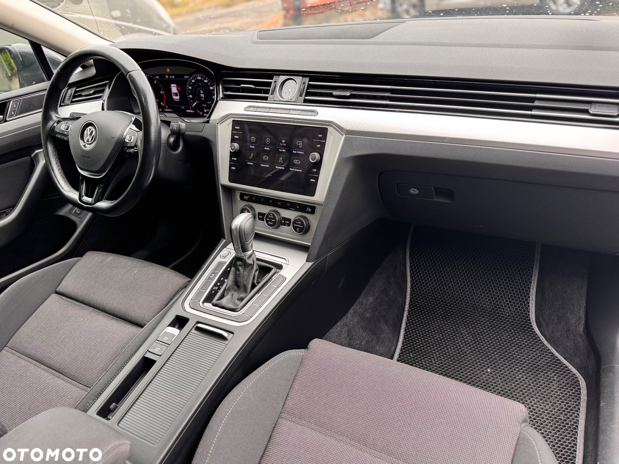 Volkswagen Passat 2.0 TDI BMT Comfortline DSG7 - 25