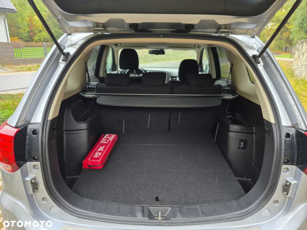 Mitsubishi Outlander 2.0 2WD CVT Edition+ - 25