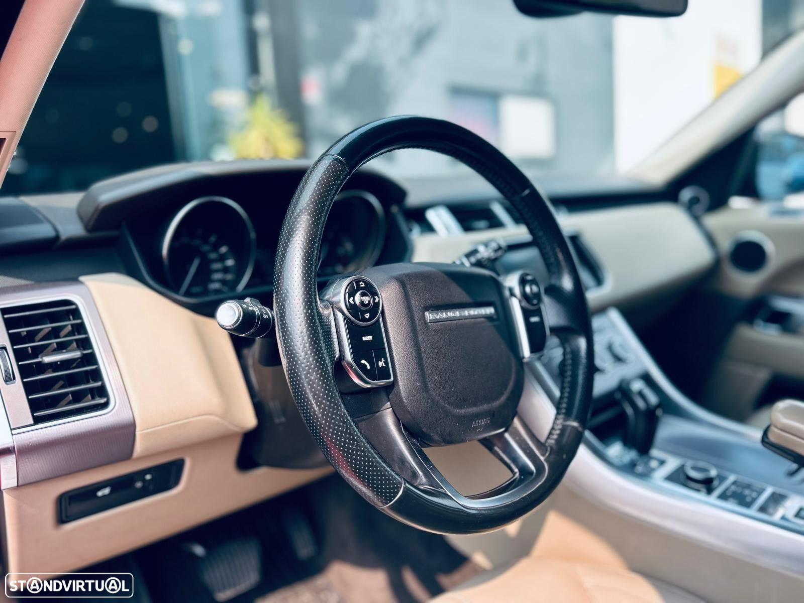 Land Rover Range Rover Sport 3.0 TDV6 HSE - 23