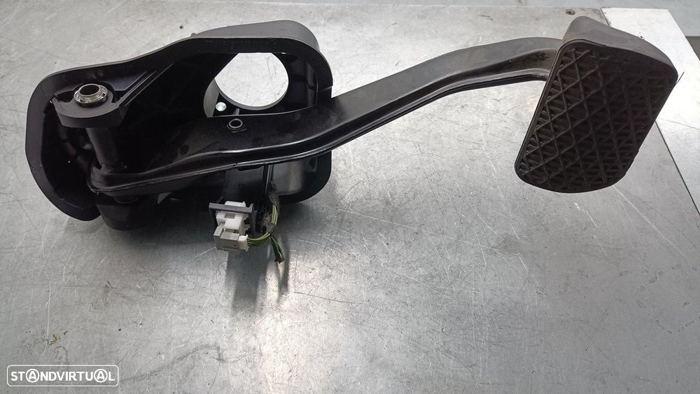 PEDAL DE TRAVÃO MERCEDES-BENZ CLASE C BM 205 BERLINA - 1