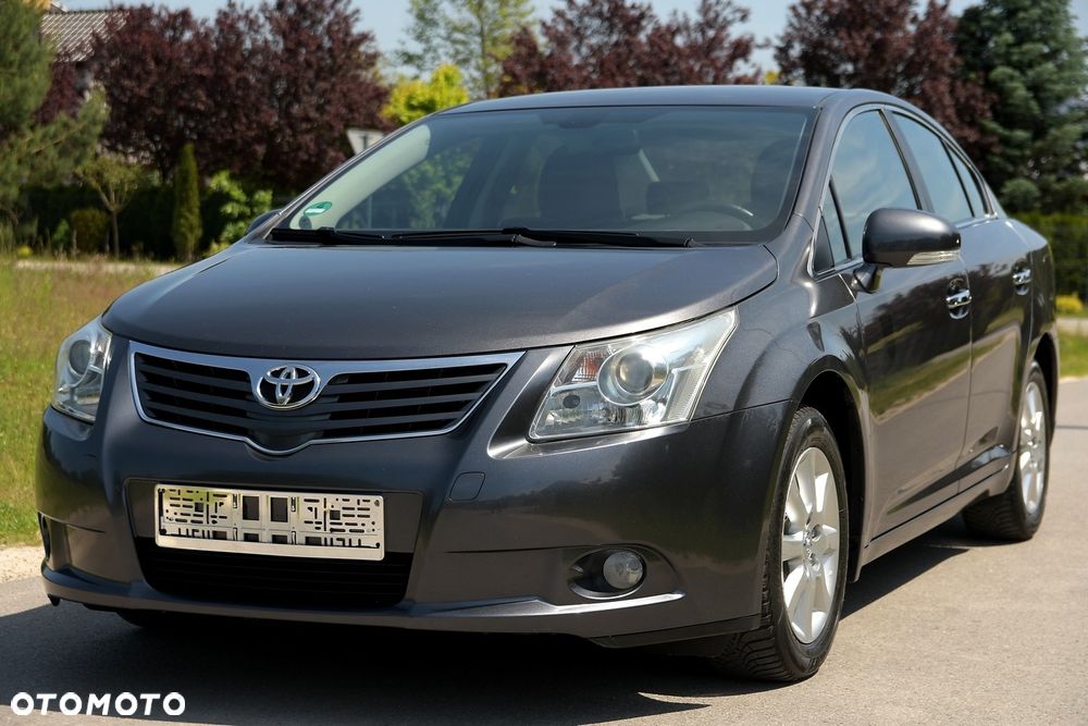 Toyota Avensis 1.8 Executive - 36