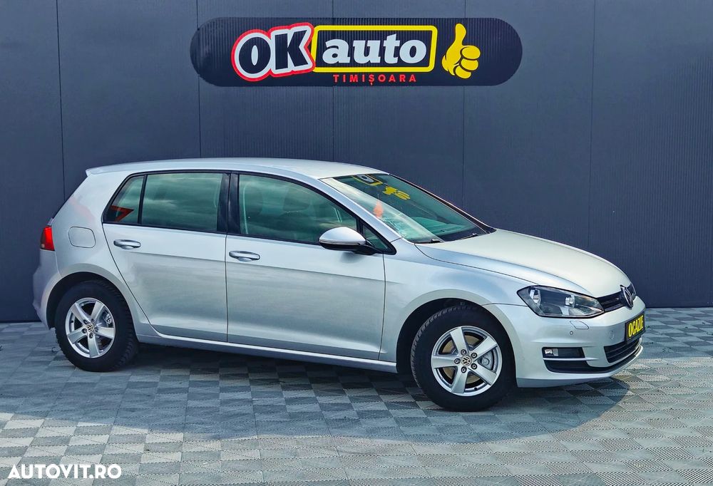 Volkswagen Golf - 3