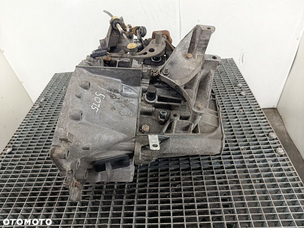 SKRZYNIA BIEGÓW MANUALNA 5 PEUGEOT 407 SW 20MB06 2.2 16V - 6