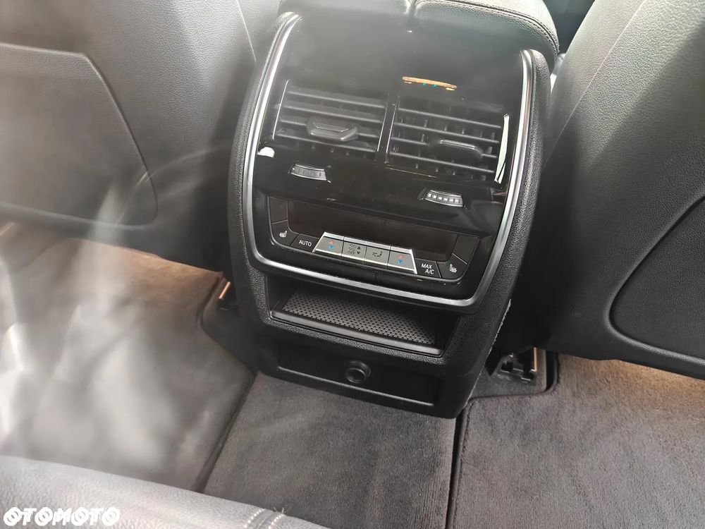 BMW X5 xDrive45e sport - 23