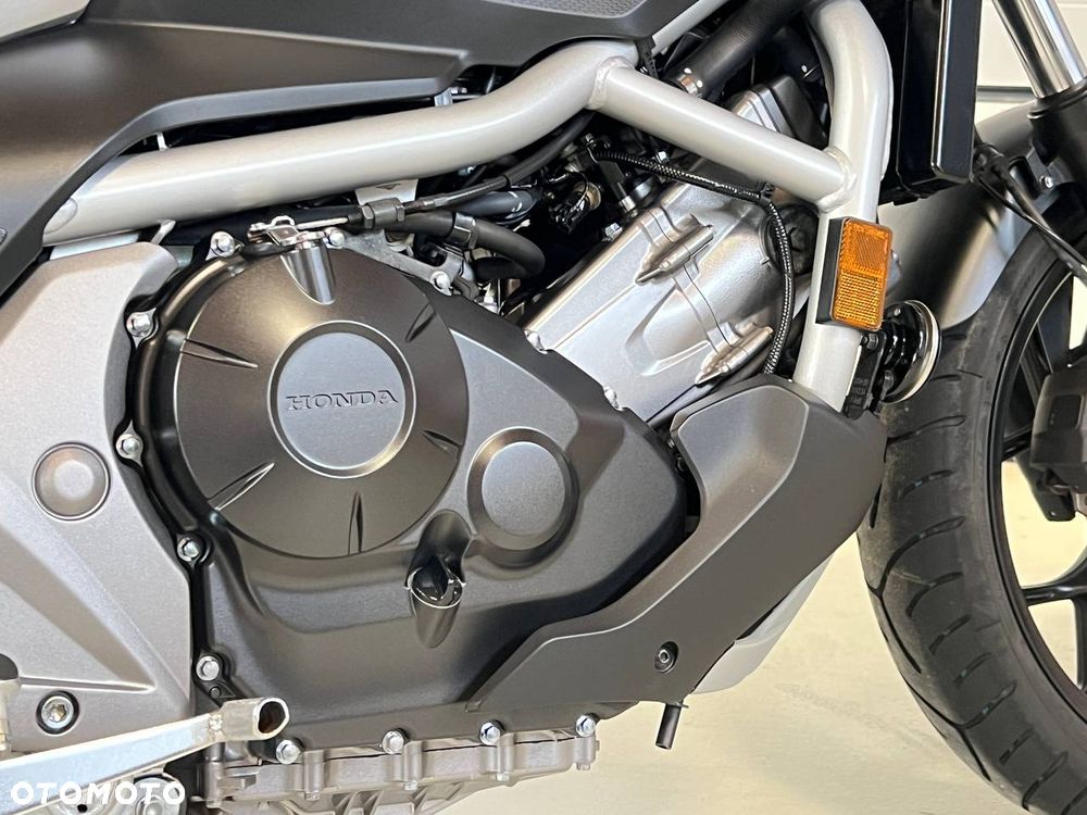 Honda NC - 9