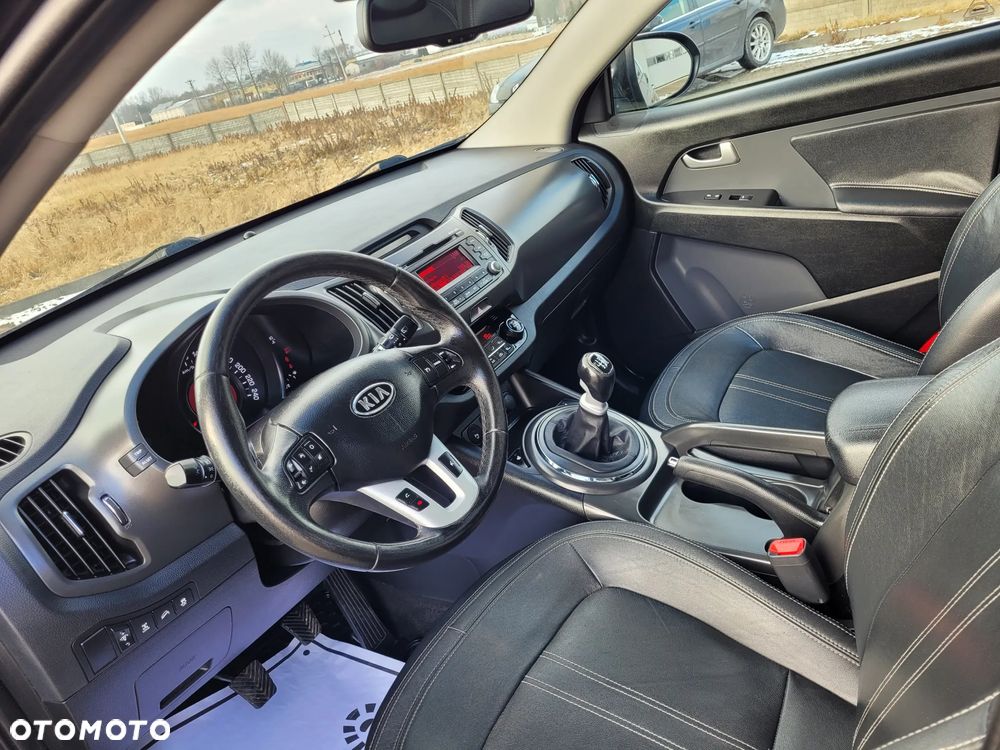 Kia Sportage 2.0 CRDI 4WD Spirit - 14