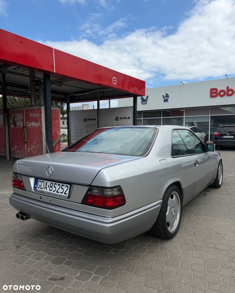 Mercedes-Benz Klasa E - 3