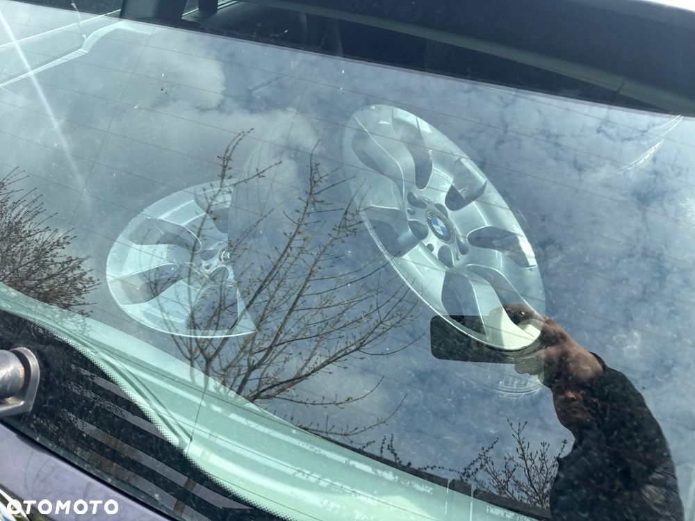 BMW Seria 3 325xi - 9