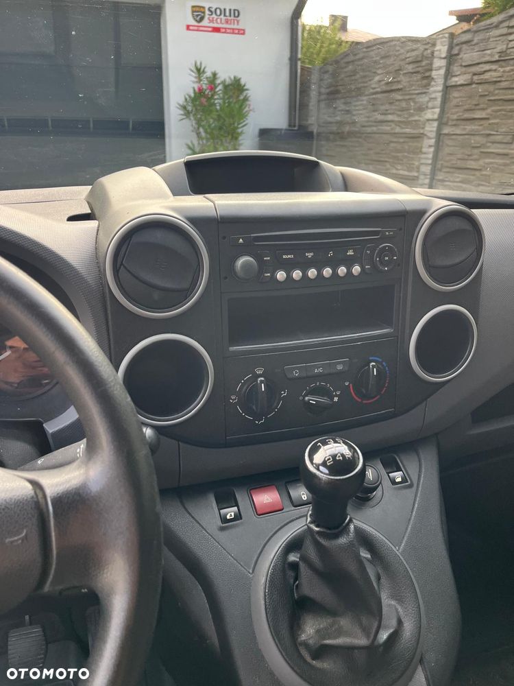 Peugeot Partner - 11