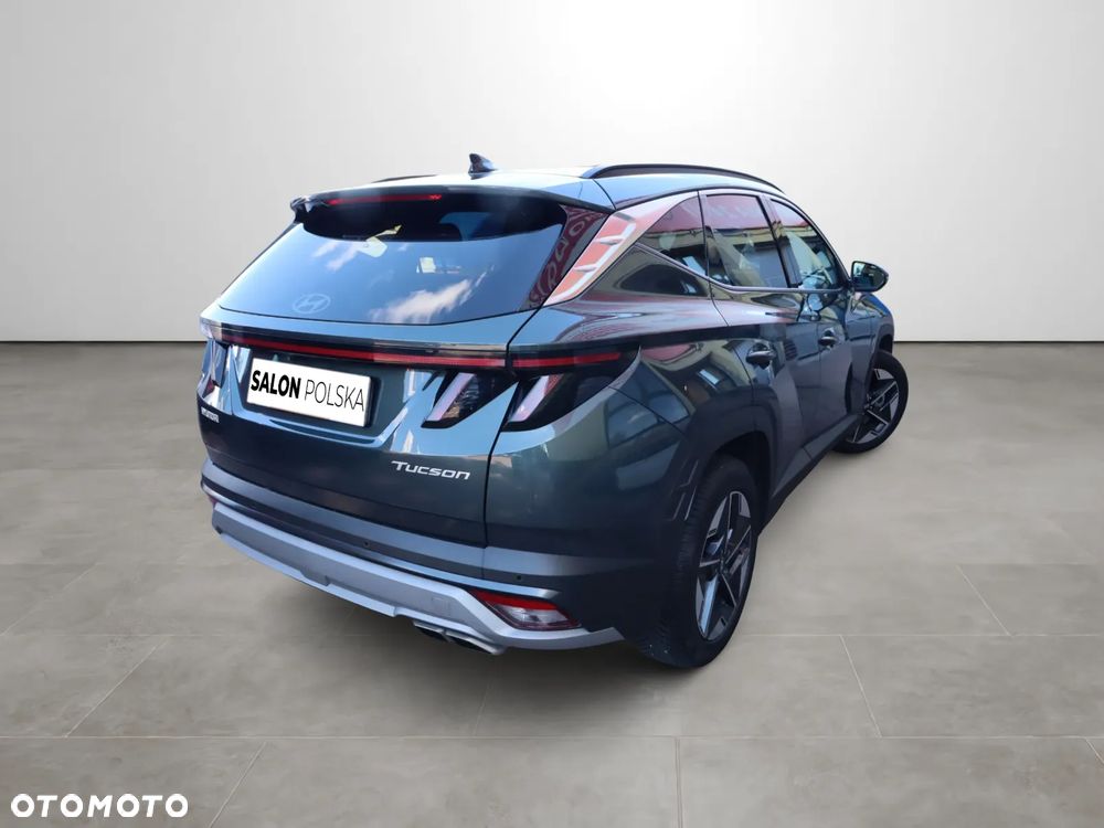 Hyundai Tucson - 2