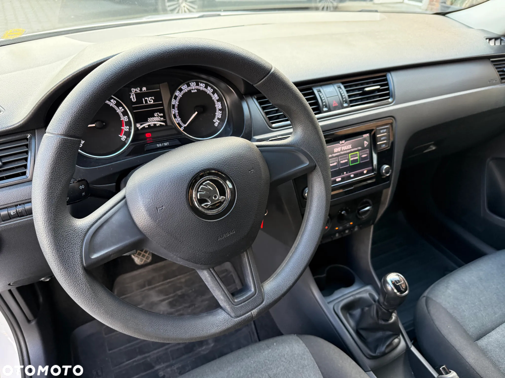 Skoda RAPID 1.6 TDI DPF Ambition - 26