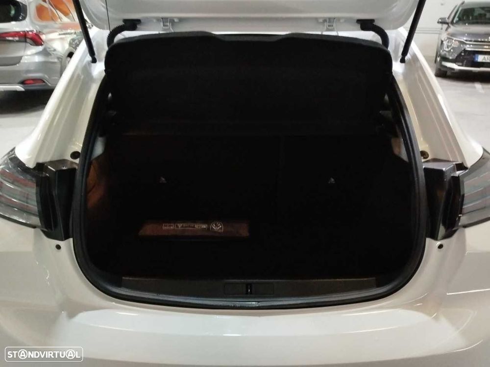 Peugeot 208 1.2 Hybrid Allure e-DCS6 - 20