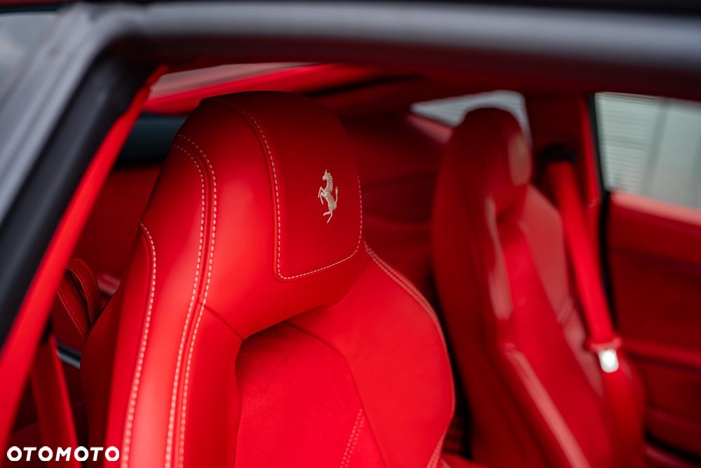 Ferrari F12berlinetta - 29